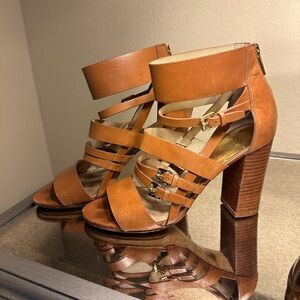 Michael Kors Winston luggage block heel